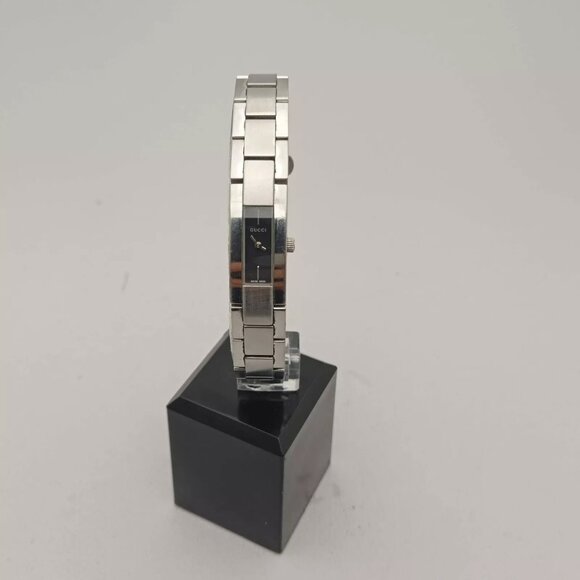Gucci 4600L SERIES Stainless Steel ULTRA THIN DRESS Watch BLACK FACE